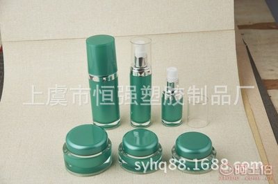 專業(yè)亞克力化妝品包裝瓶 Y02-15規(guī)格乳液膏霜套裝的優(yōu)質選擇